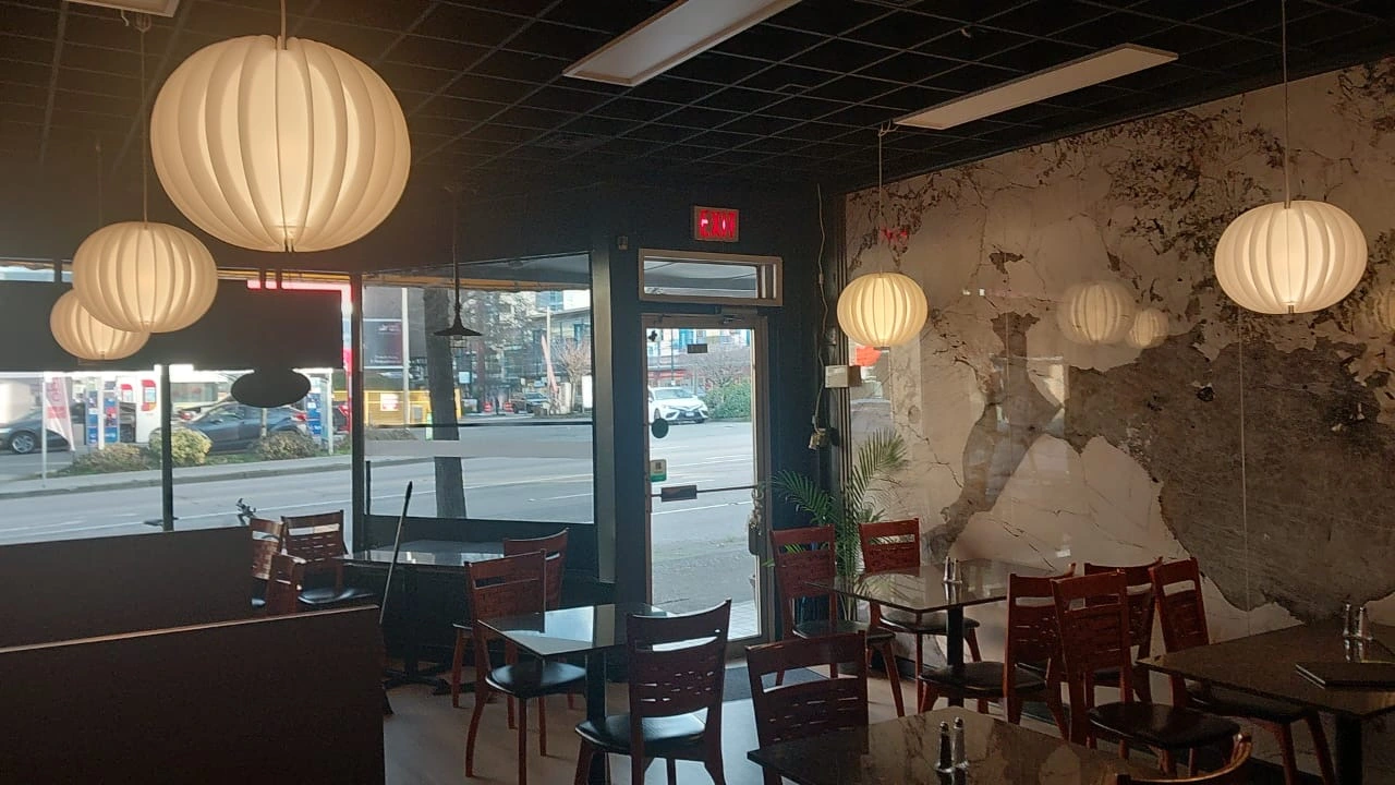 Best Indian restaurant in Vancouver, AB